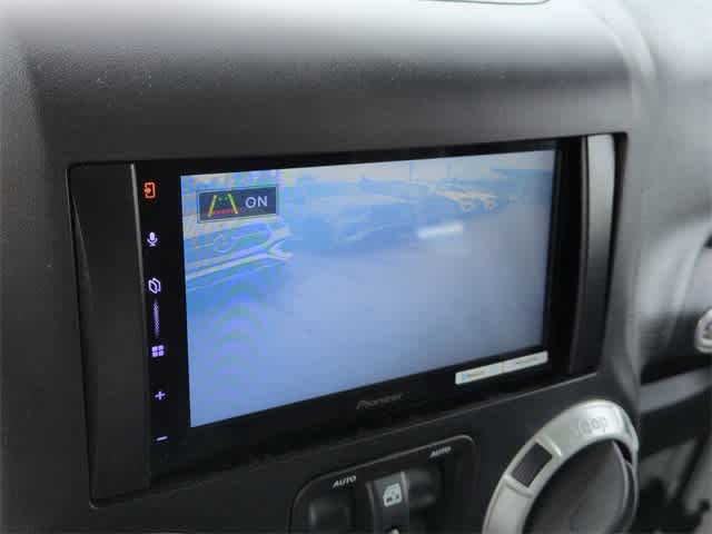 Thumbnail: 2016 Jeep Wrangler - 31