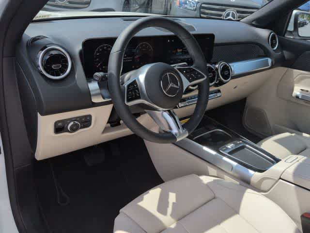 Thumbnail: 2026 Mercedes-Benz GLB - 10
