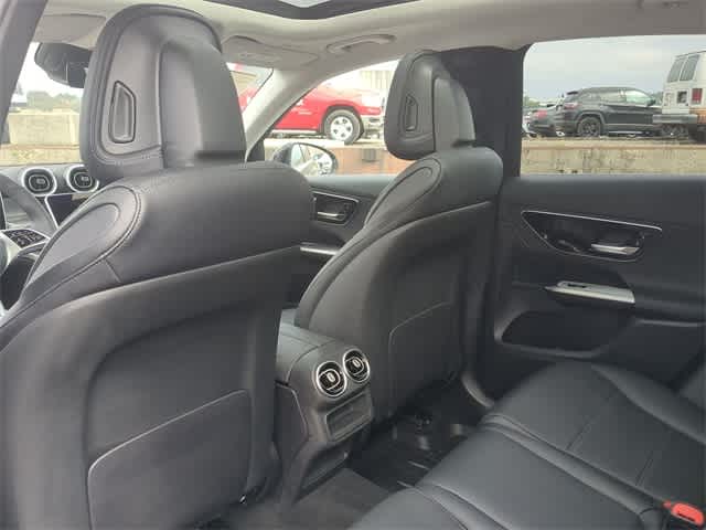 Thumbnail: 2026 Mercedes-Benz GLC - 18