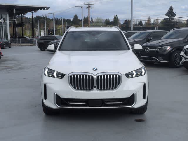 Thumbnail: 2026 BMW X5 - 3