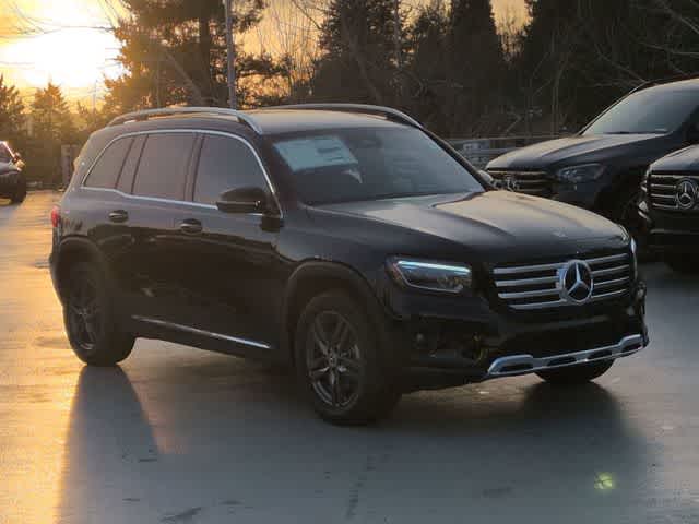 Thumbnail: 2026 Mercedes-Benz GLB - 2