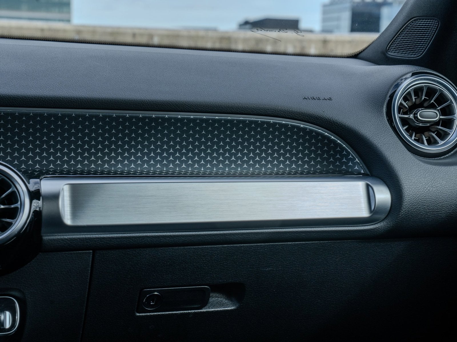 2026 Mercedes-Benz GLB GLB 250 - Photo 19