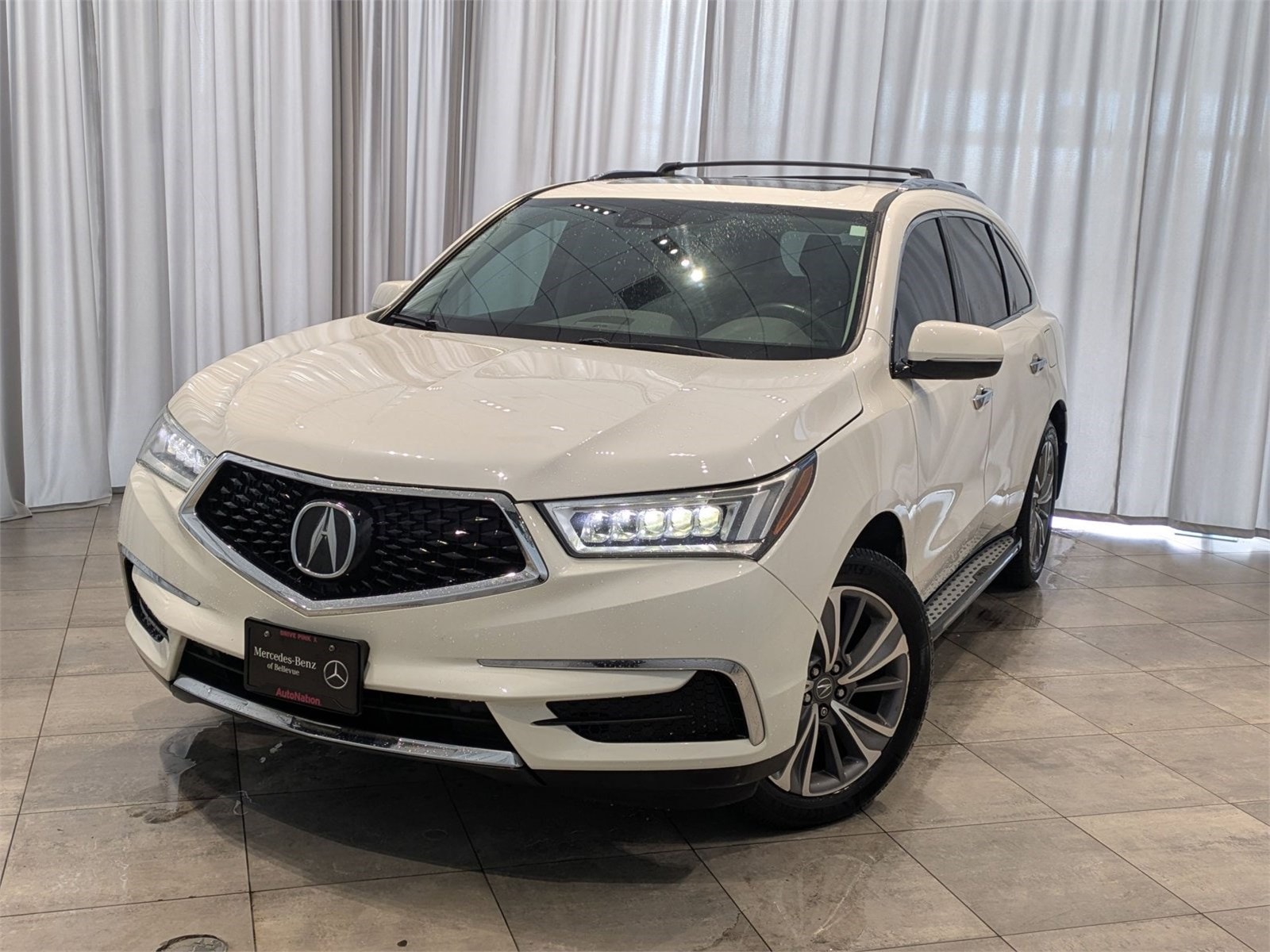 2017 Acura MDX Technology & Entertainment Package's photo
