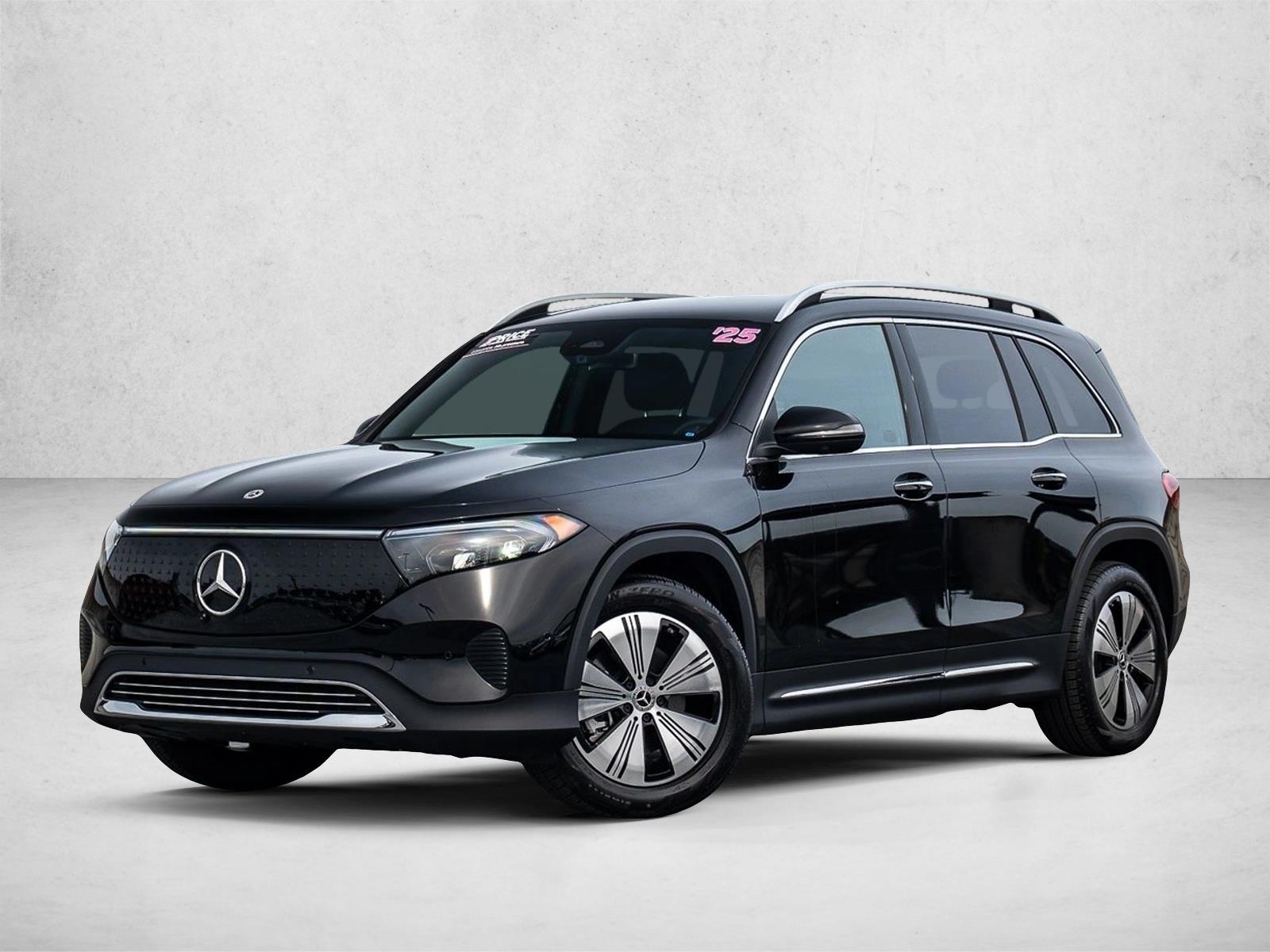 2025 Mercedes-Benz EQB EQB 300 4MATIC's photo