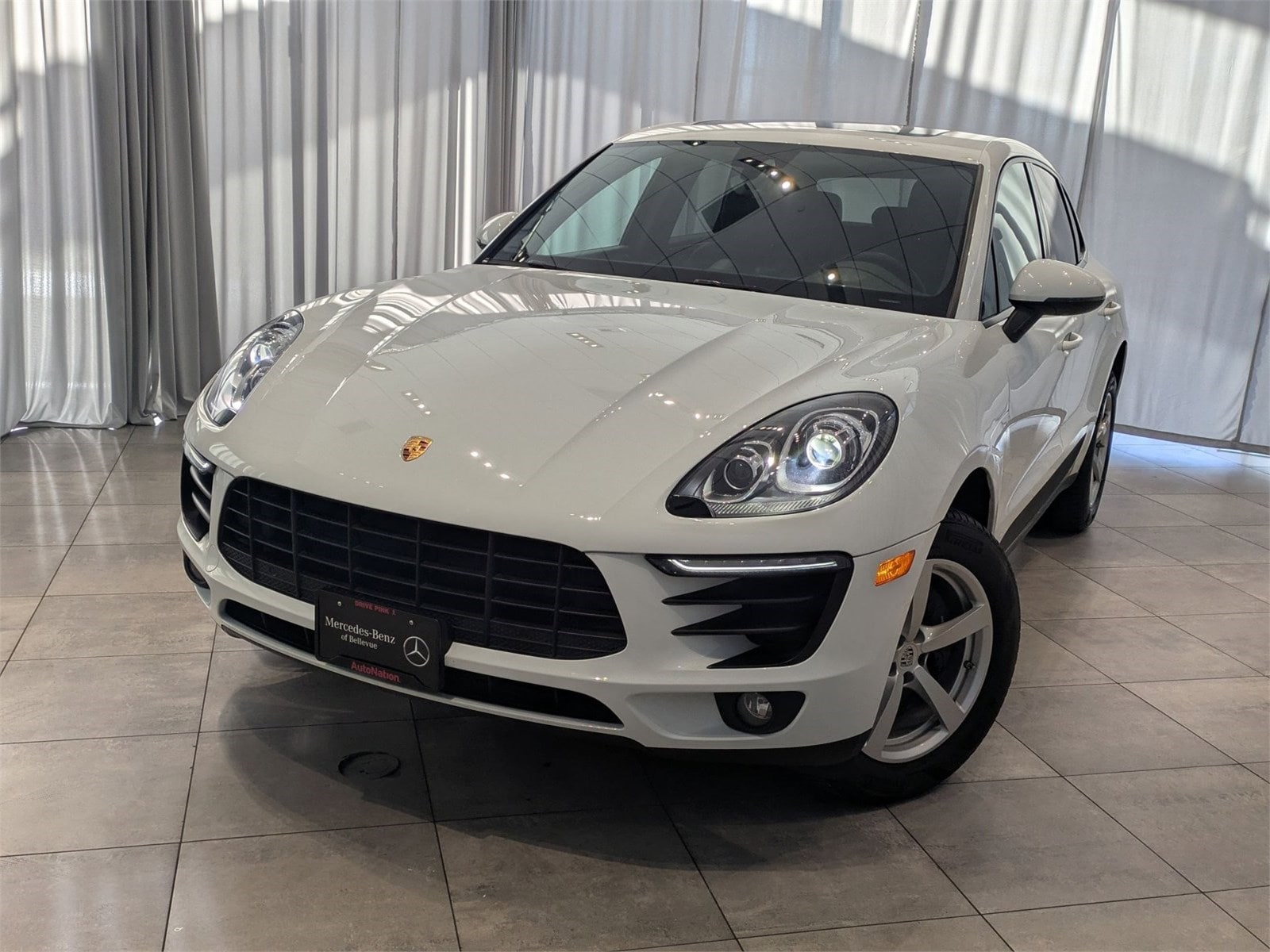 2017 Porsche Macan Base