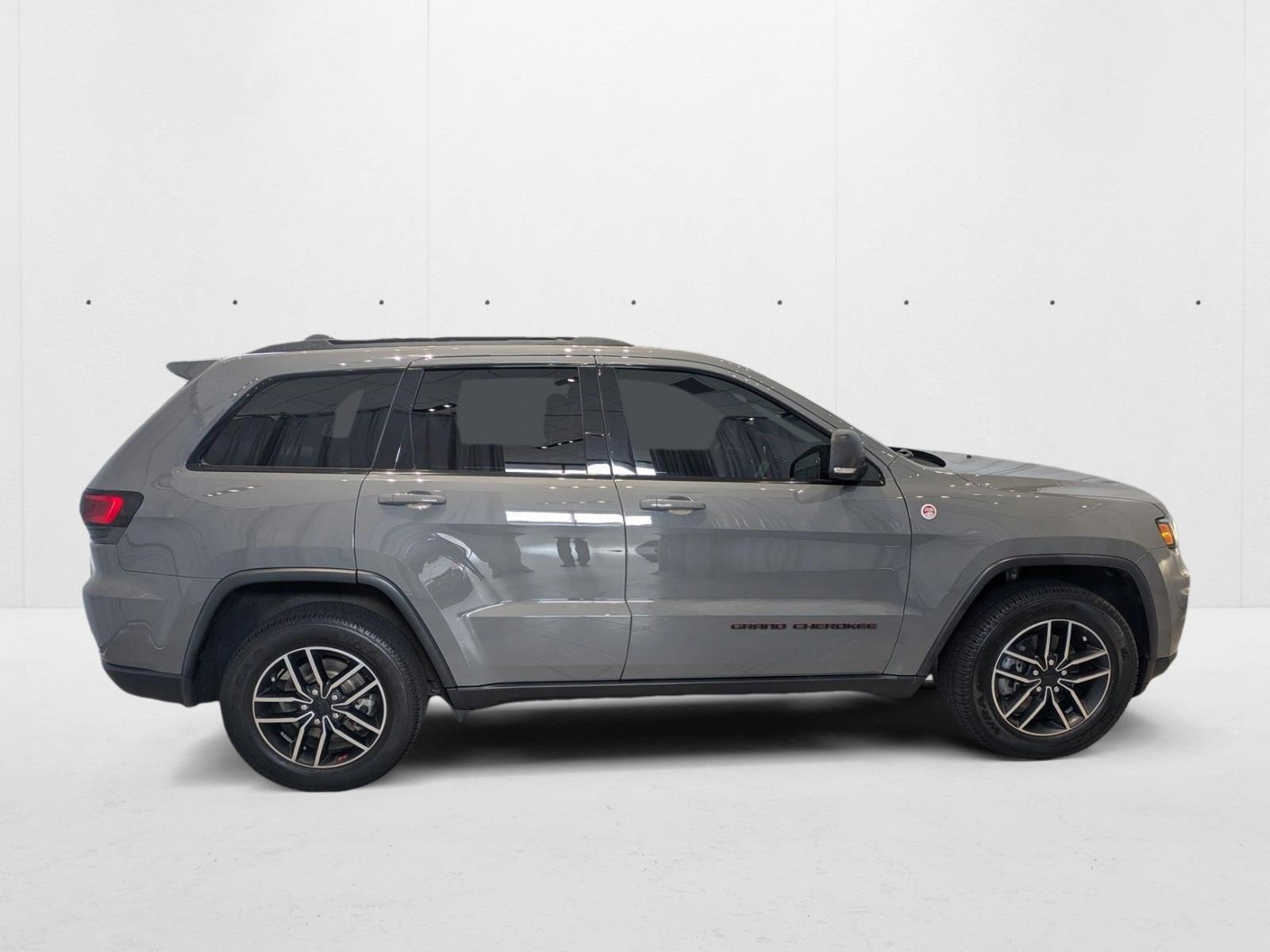2019 Jeep Grand Cherokee Trailhawk photo 4