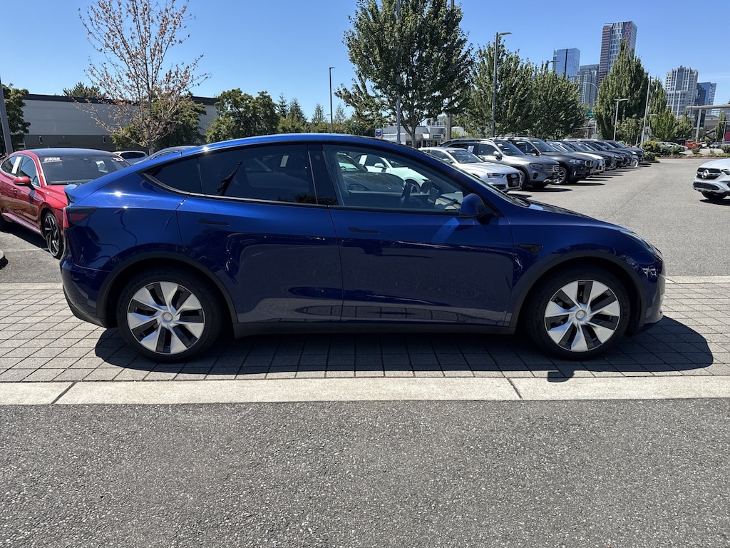 Used 2021 Tesla Model Y Long Range SUV