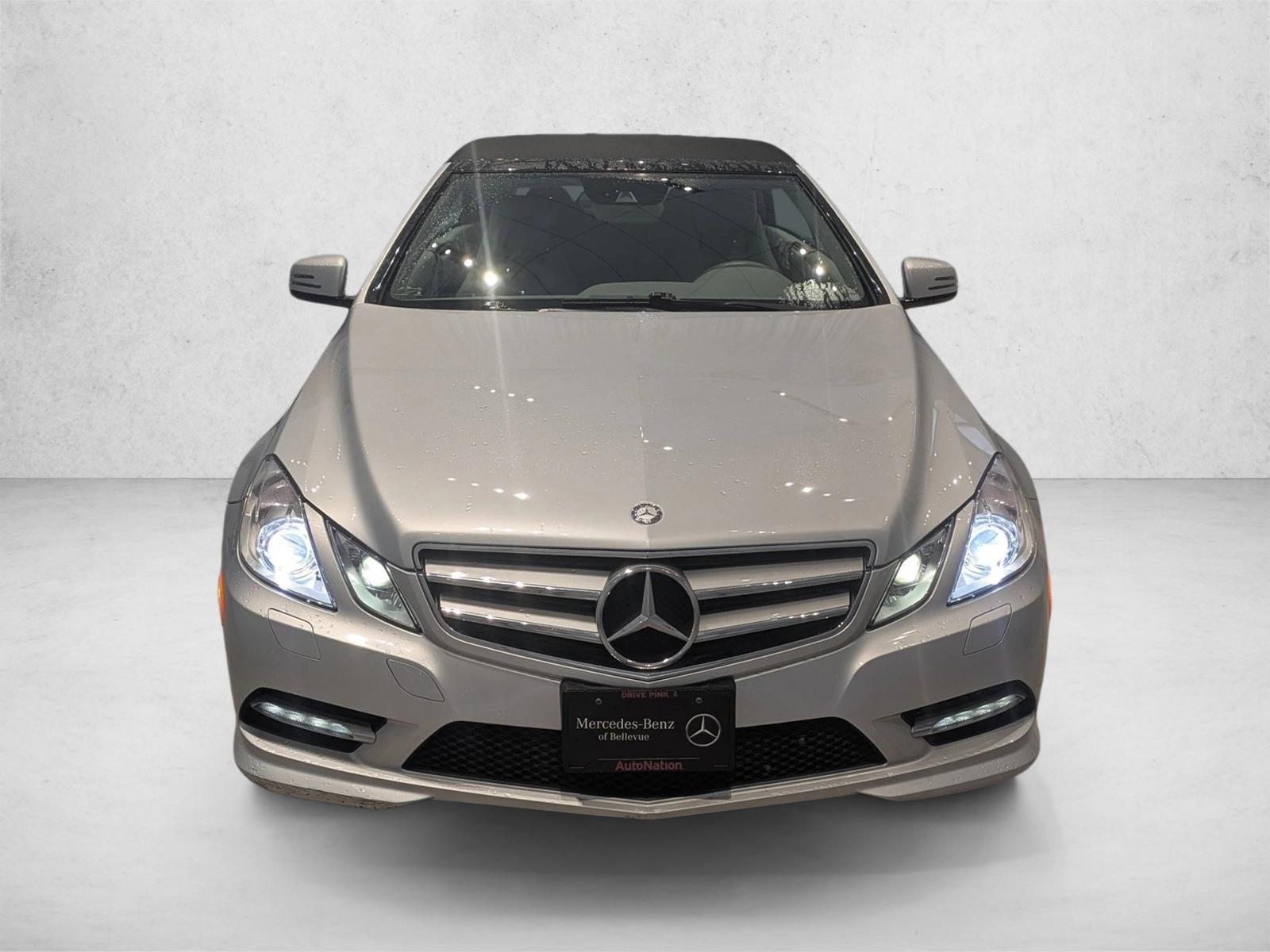 2013 Mercedes Benz E 550 Cabriolet photo 2