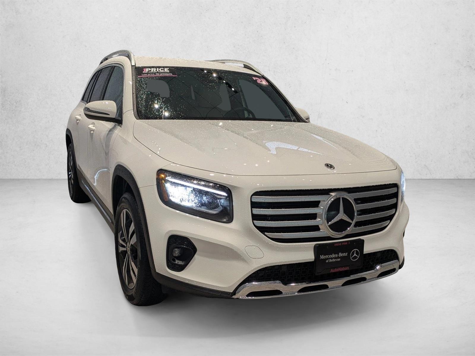 2025 Mercedes Benz GLB 250 4MATIC photo 3