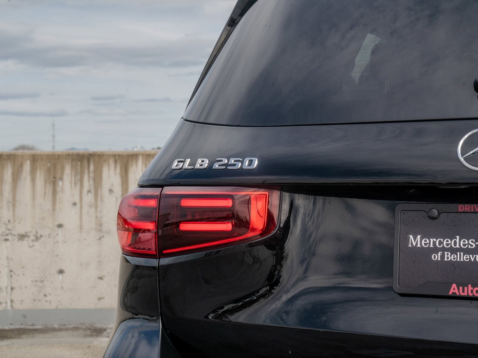 2026 Mercedes-Benz GLB GLB 250 - Photo 9