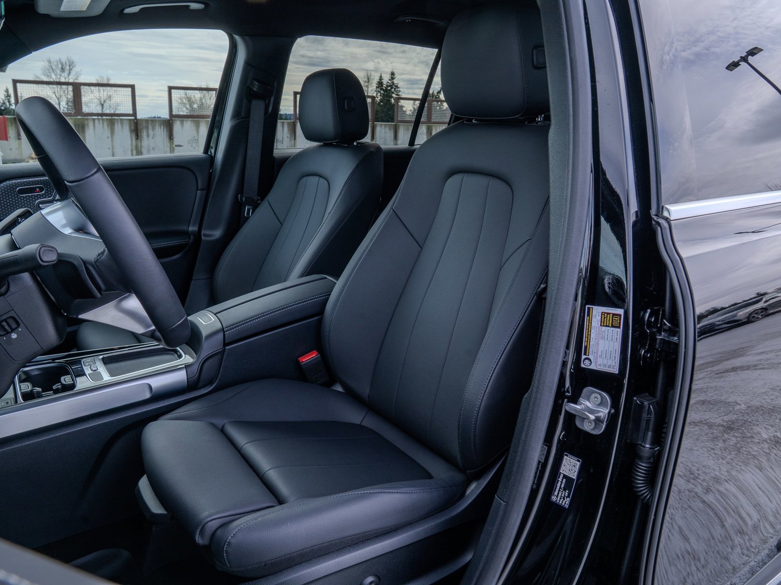 2026 Mercedes-Benz GLB GLB 250 - Photo 16