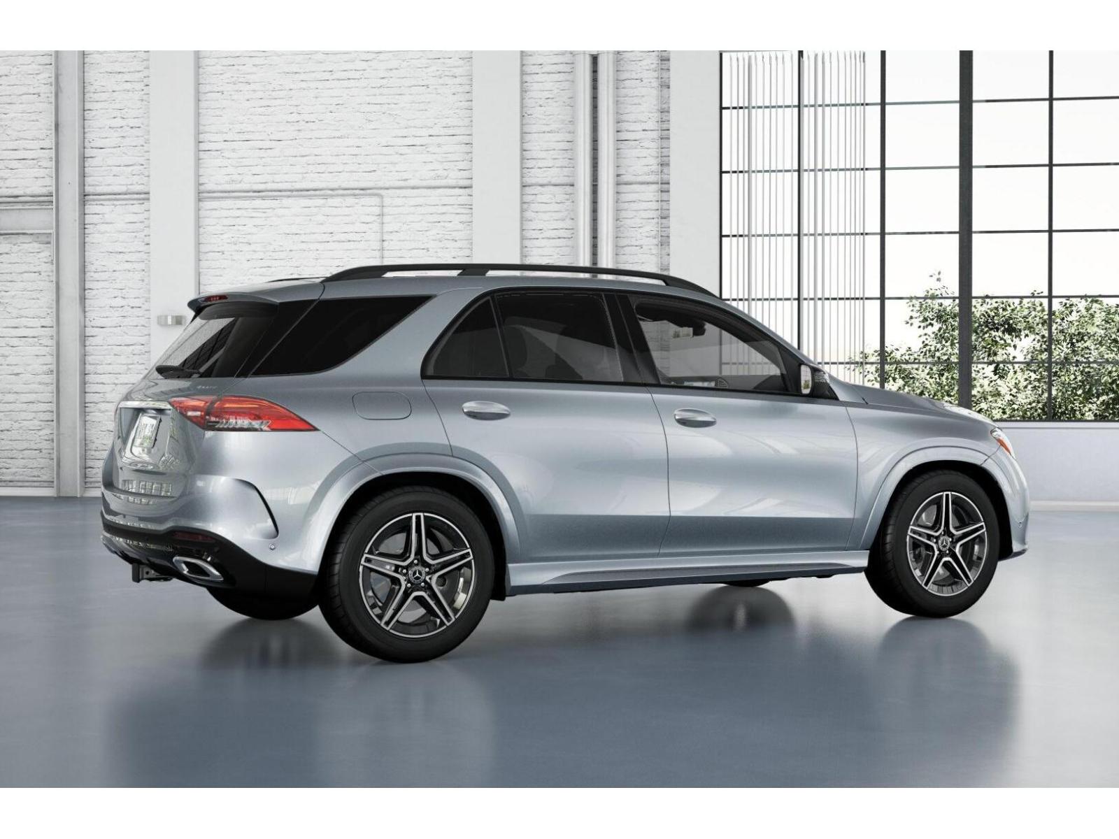 2025 Mercedes Benz GLE 580 4MATIC photo 2