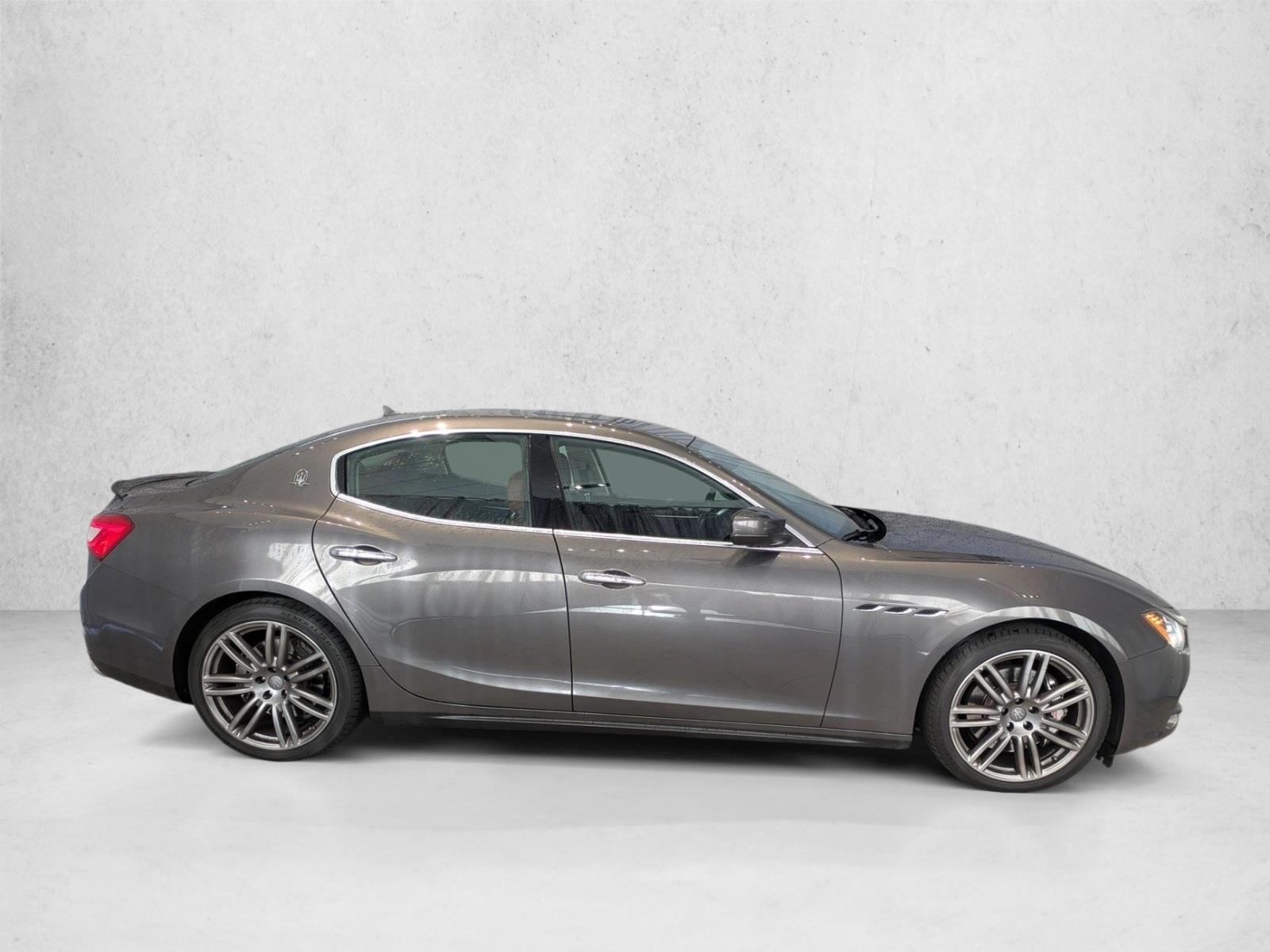 2017 Maserati Ghibli S Q4 photo 4