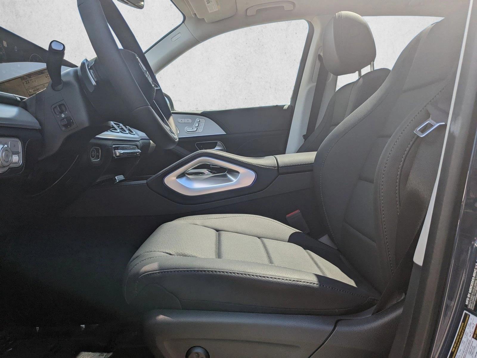 2025 Mercedes Benz GLE 350 4MATIC photo 4