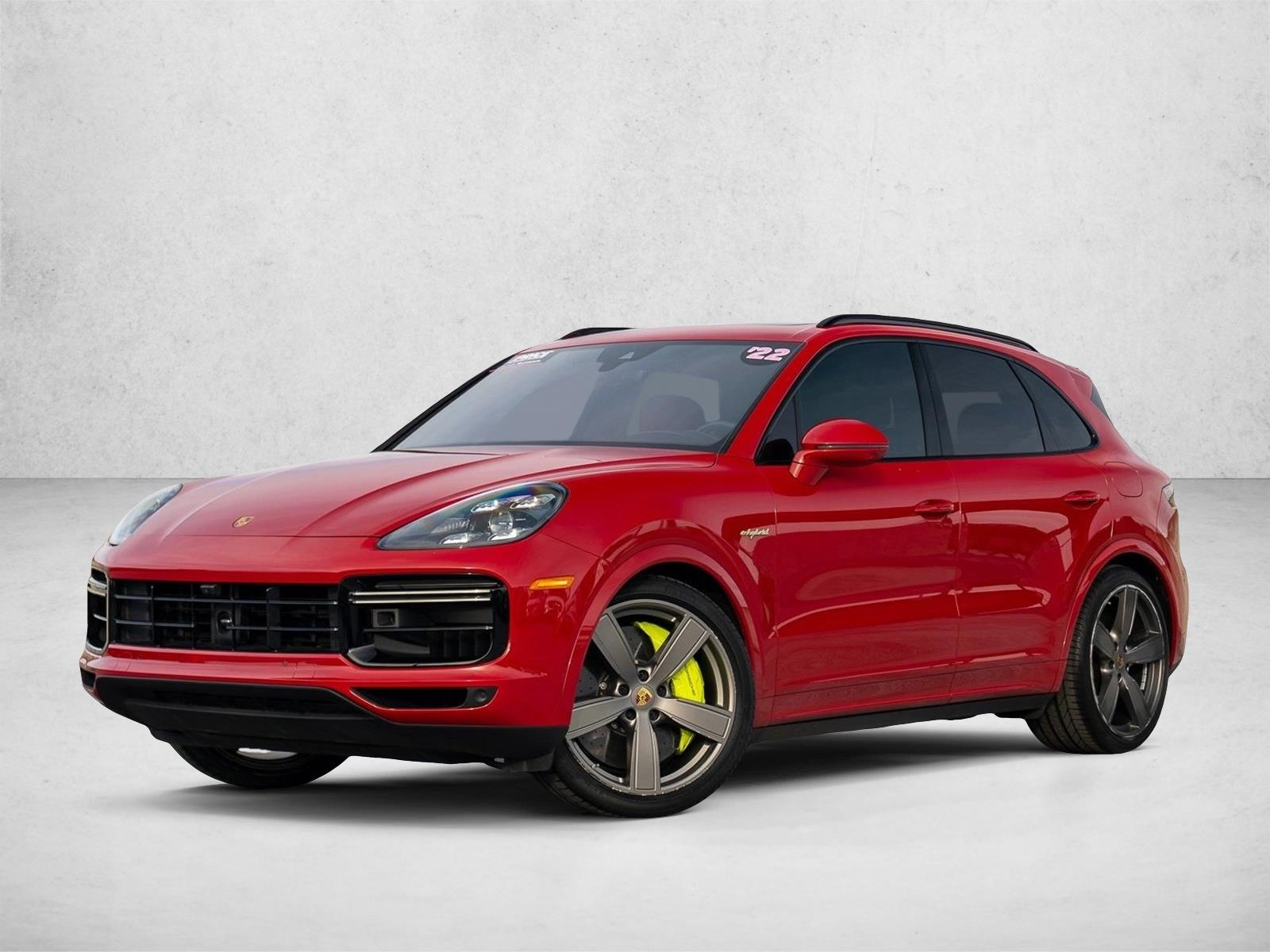 2022 Porsche Cayenne Turbo S E-Hybrid's photo