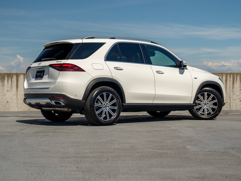 Certified 2025 Mercedes-Benz GLE 4MATIC SUV