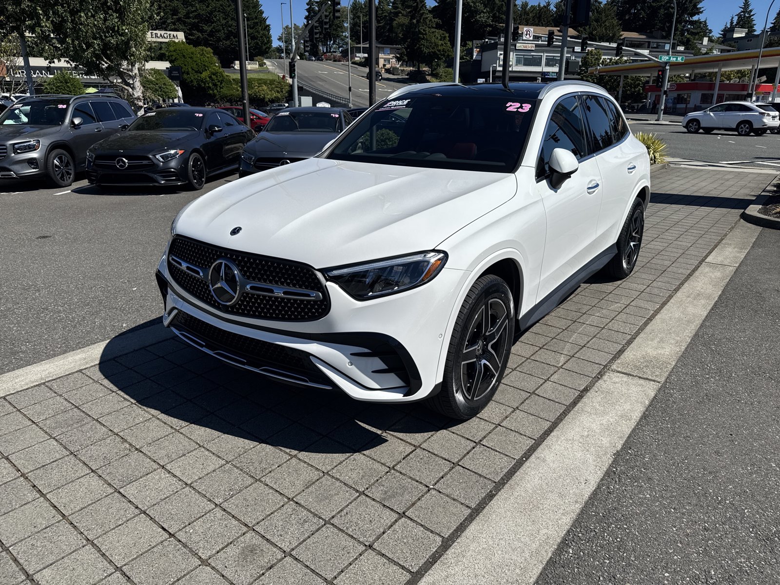 2023 Mercedes-Benz GLC