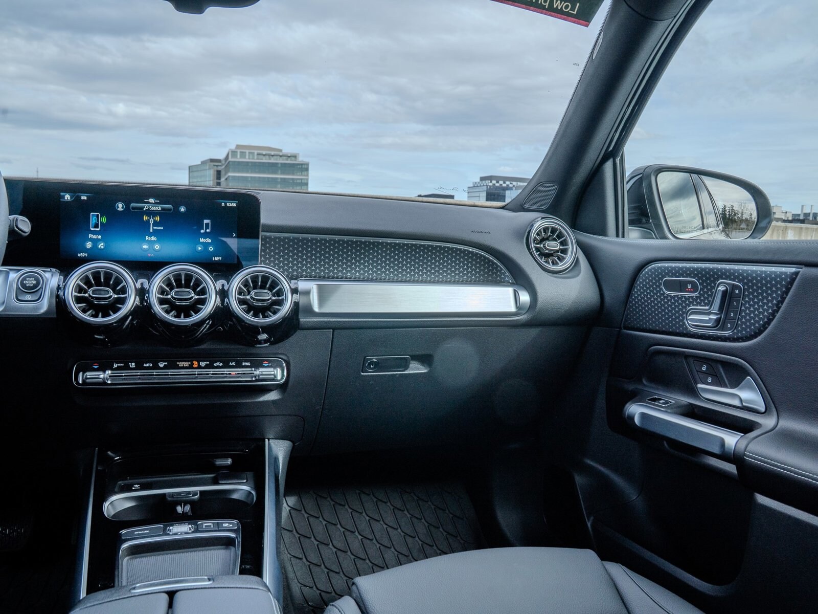 2026 Mercedes-Benz GLB GLB 250 - Photo 29