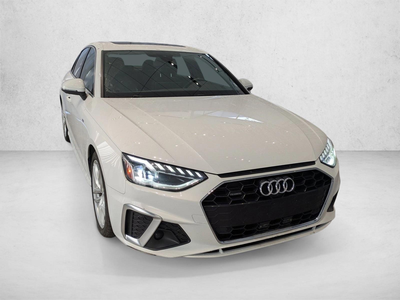 2022 Audi A4 S line Quattro Premium Plus photo 3
