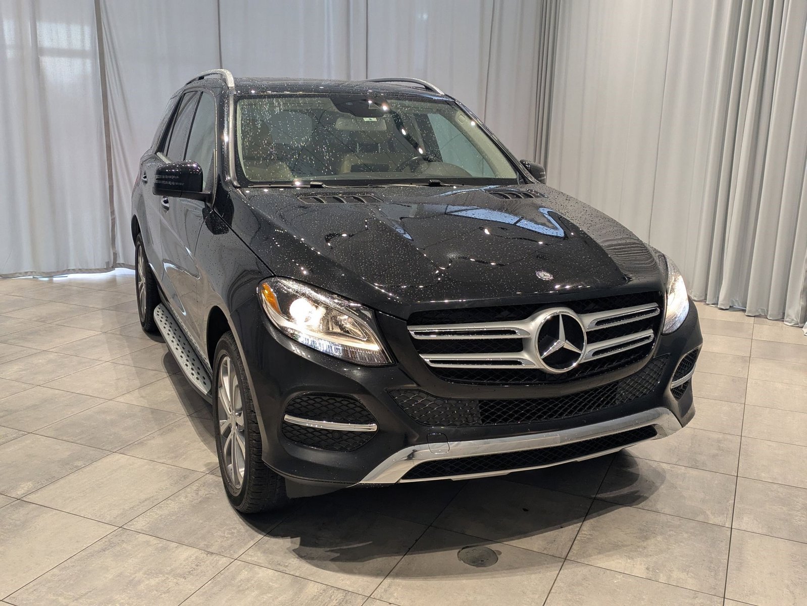 2016 Mercedes Benz GLE 350 4MATIC photo 3