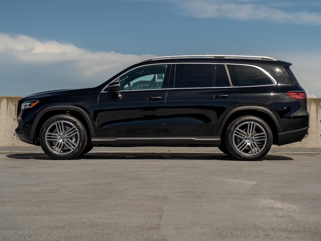 Certified 2025 Mercedes-Benz GLS 4MATIC SUV