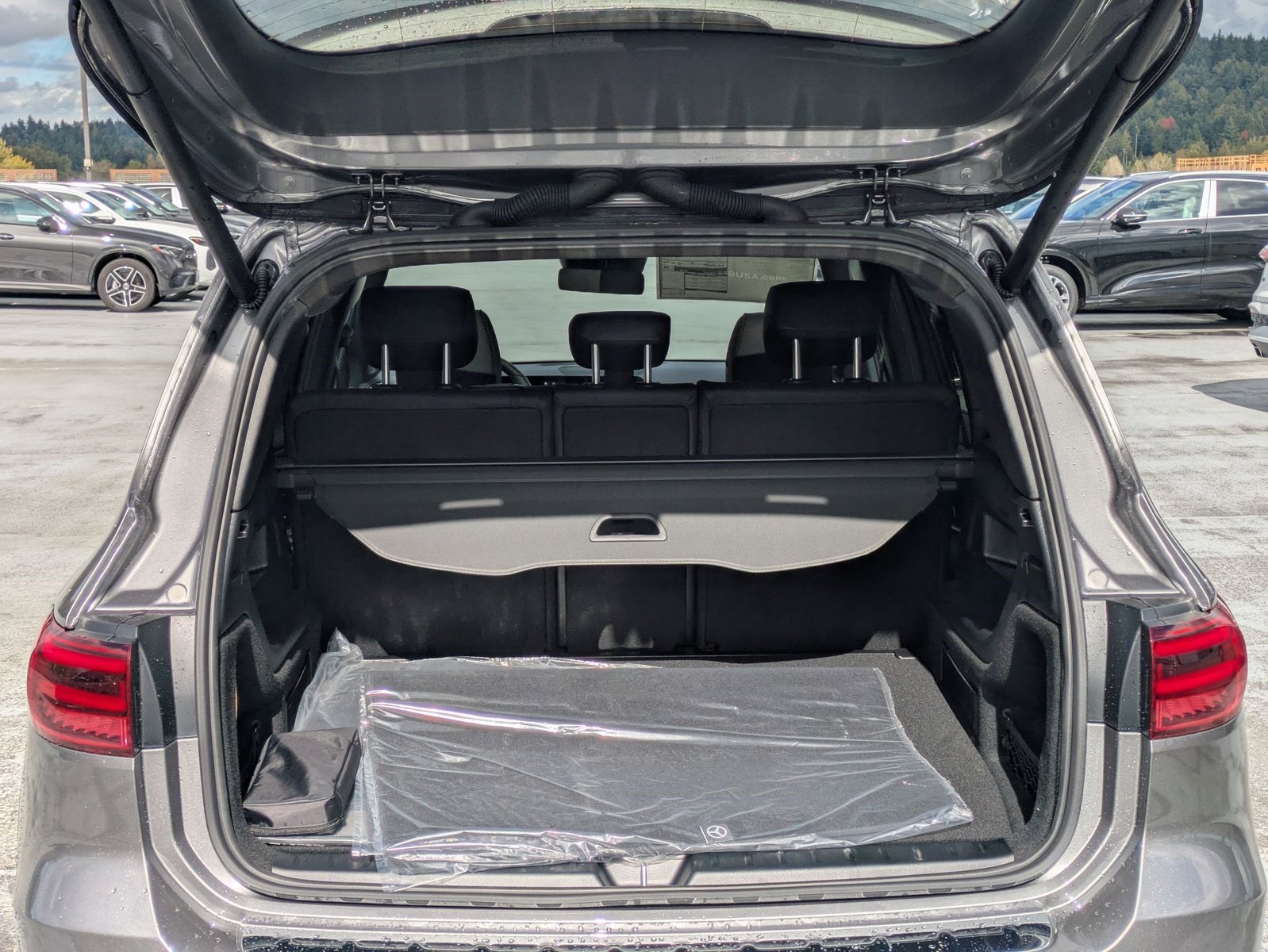 2026 Mercedes-Benz GLB GLB 250 - Photo 6
