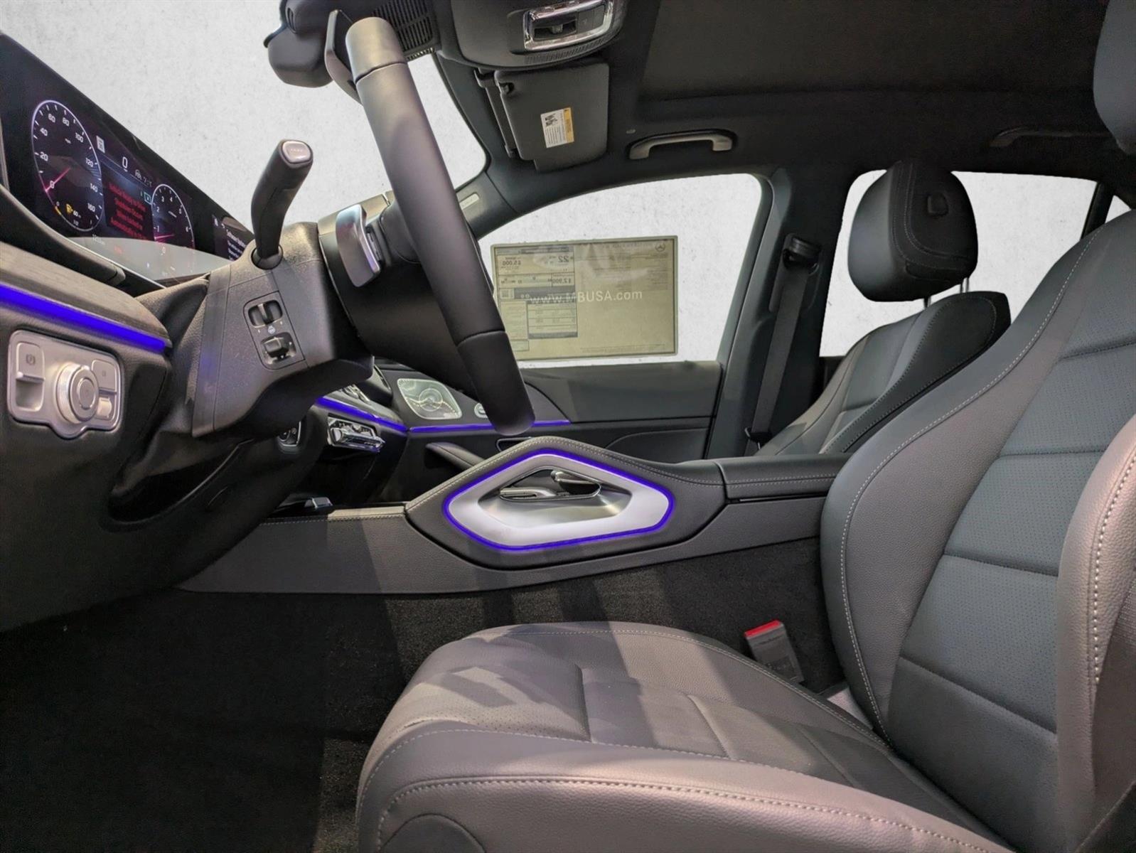 2025 Mercedes Benz GLE 350 4MATIC photo 4