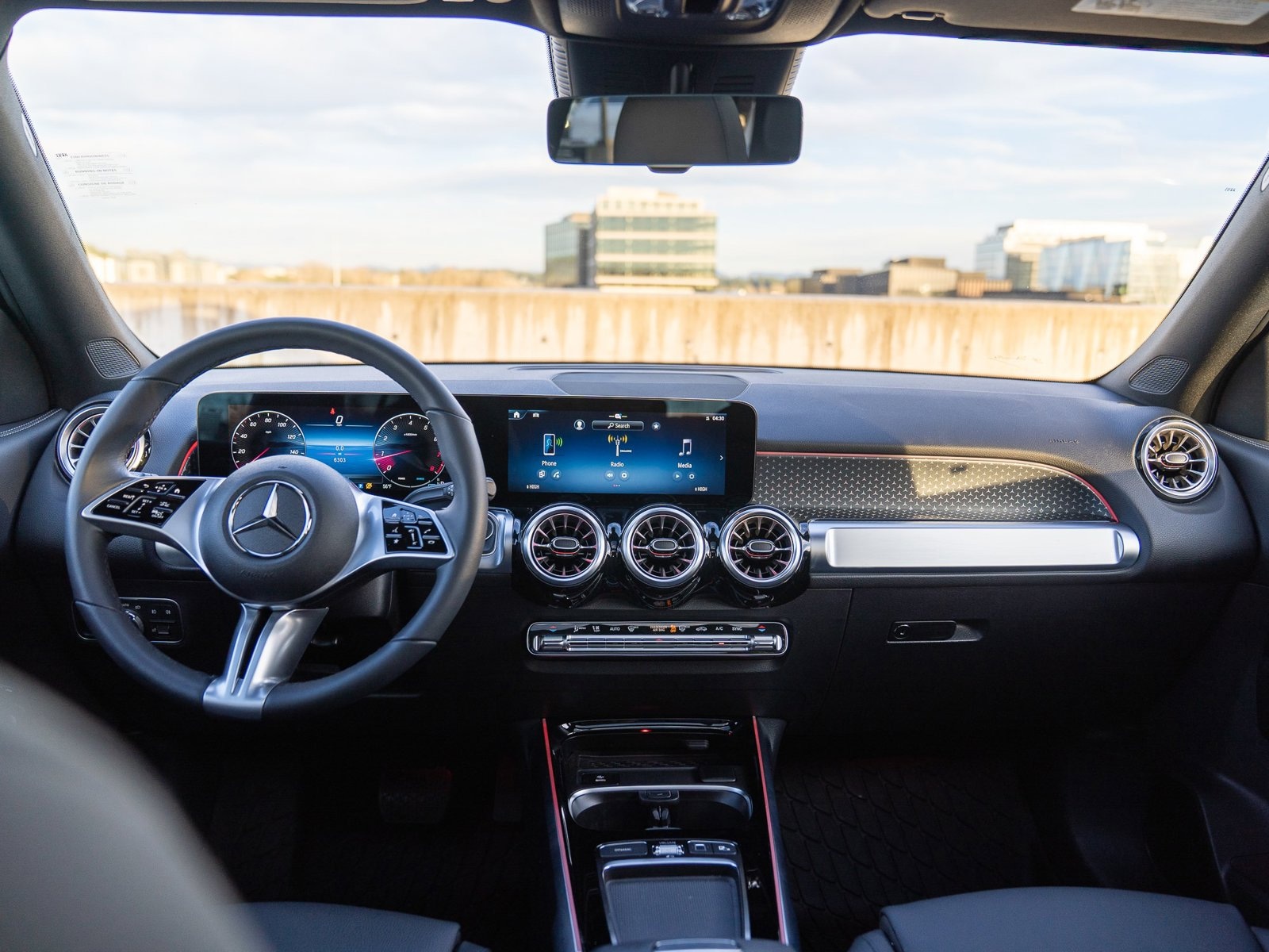 2026 Mercedes-Benz GLB GLB 250 - Photo 18