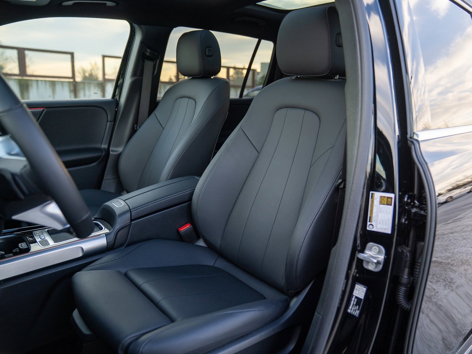 2026 Mercedes-Benz GLB GLB 250 - Photo 17