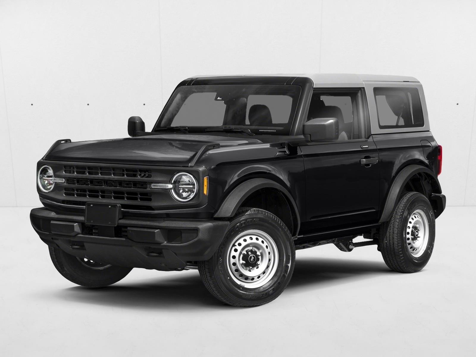 2022 Ford Bronco 2-Door Outer Banks's photo
