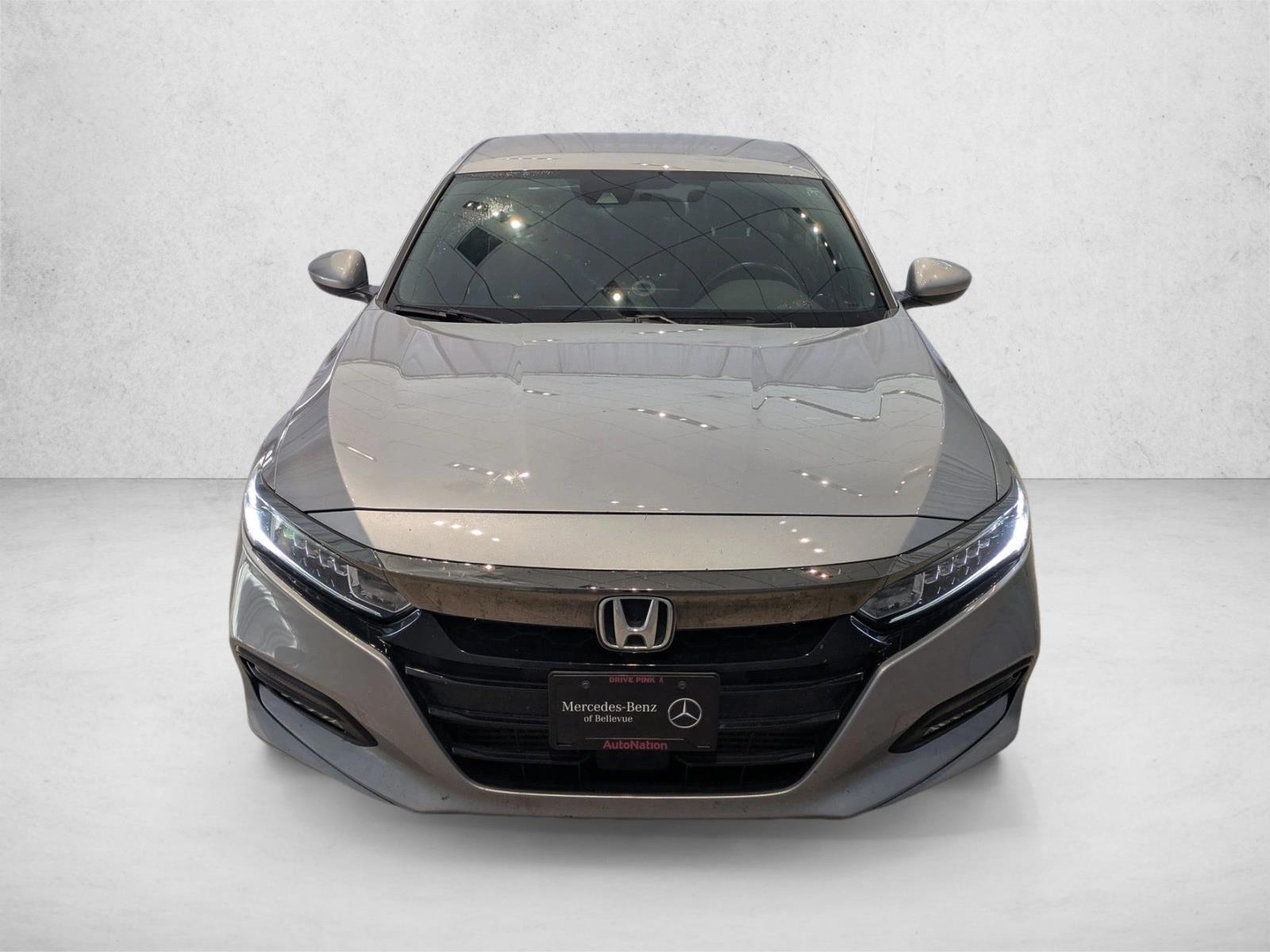 2018 Honda Accord Sport photo 2
