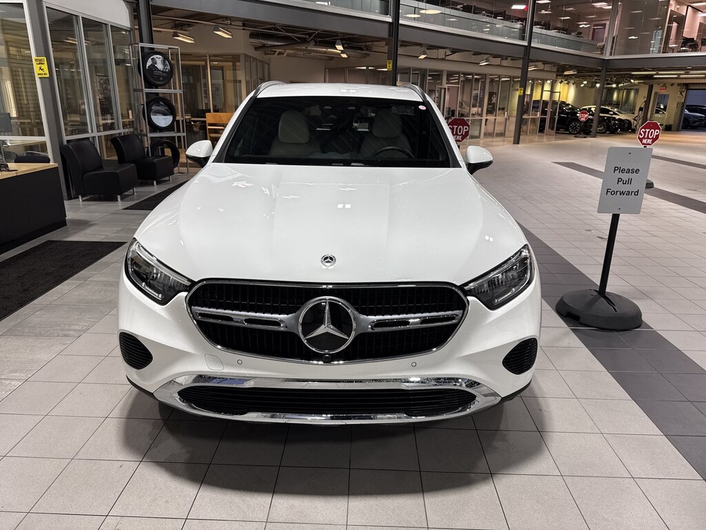 Used 2025 Mercedes-Benz GLC 4MATIC SUV