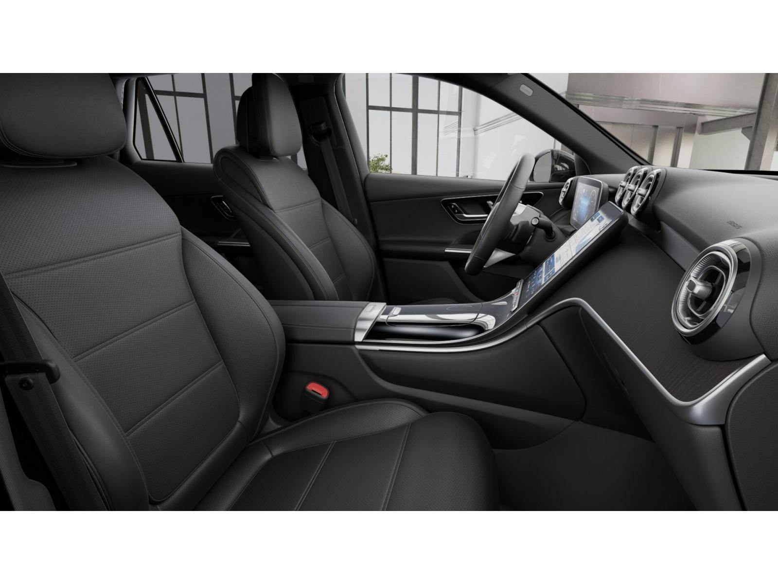 2026 Mercedes Benz GLC 300 4MATIC photo 4