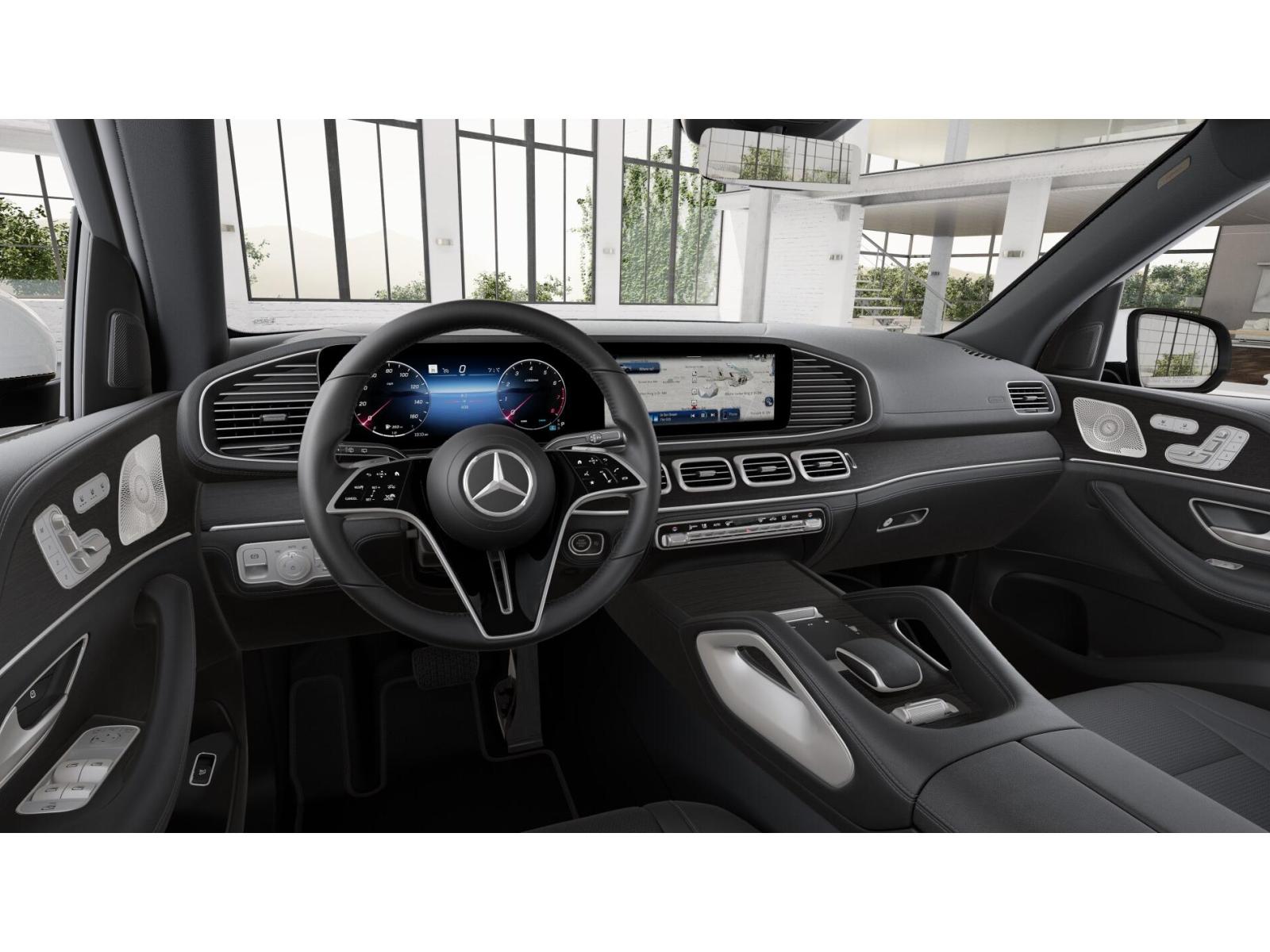 2026 Mercedes Benz GLS 450 4MATIC photo 3