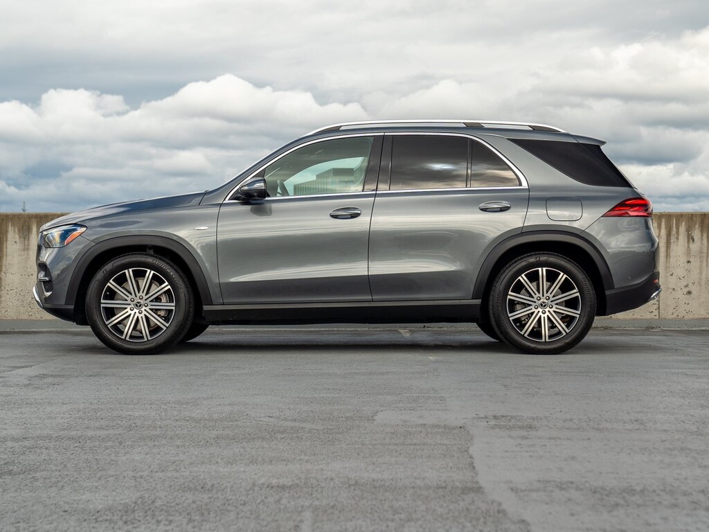 Certified 2025 Mercedes-Benz GLE 4MATIC SUV