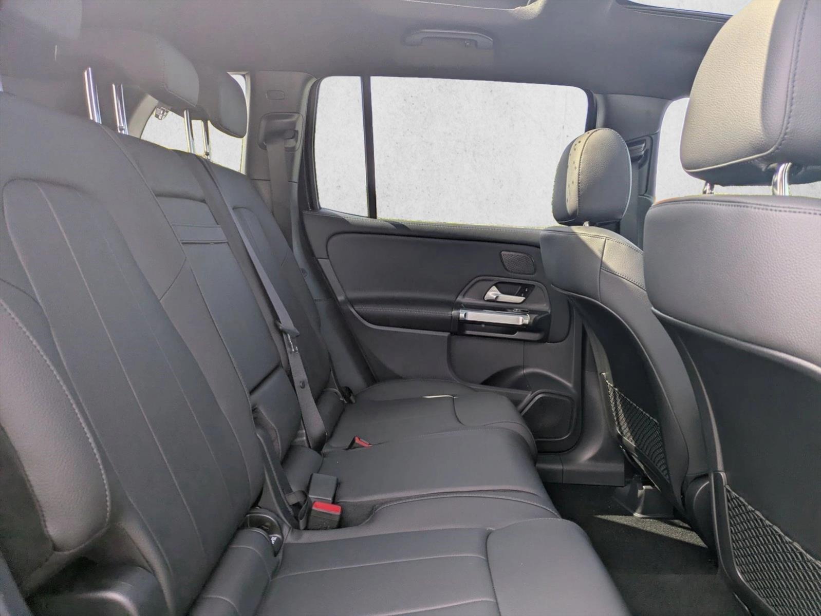 2026 Mercedes-Benz GLB GLB 250 - Photo 20