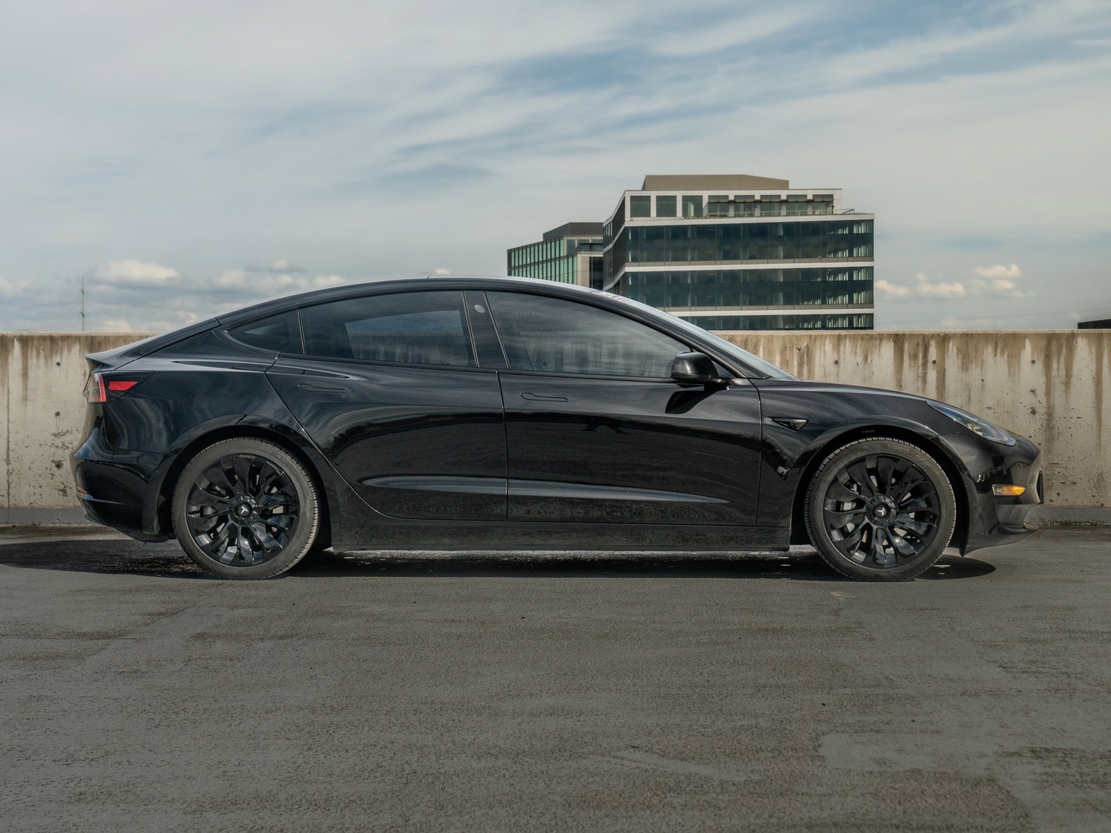 Used 2021 Tesla Model 3 Base with VIN 5YJ3E1EB1MF999122 for sale in Bellevue, WA