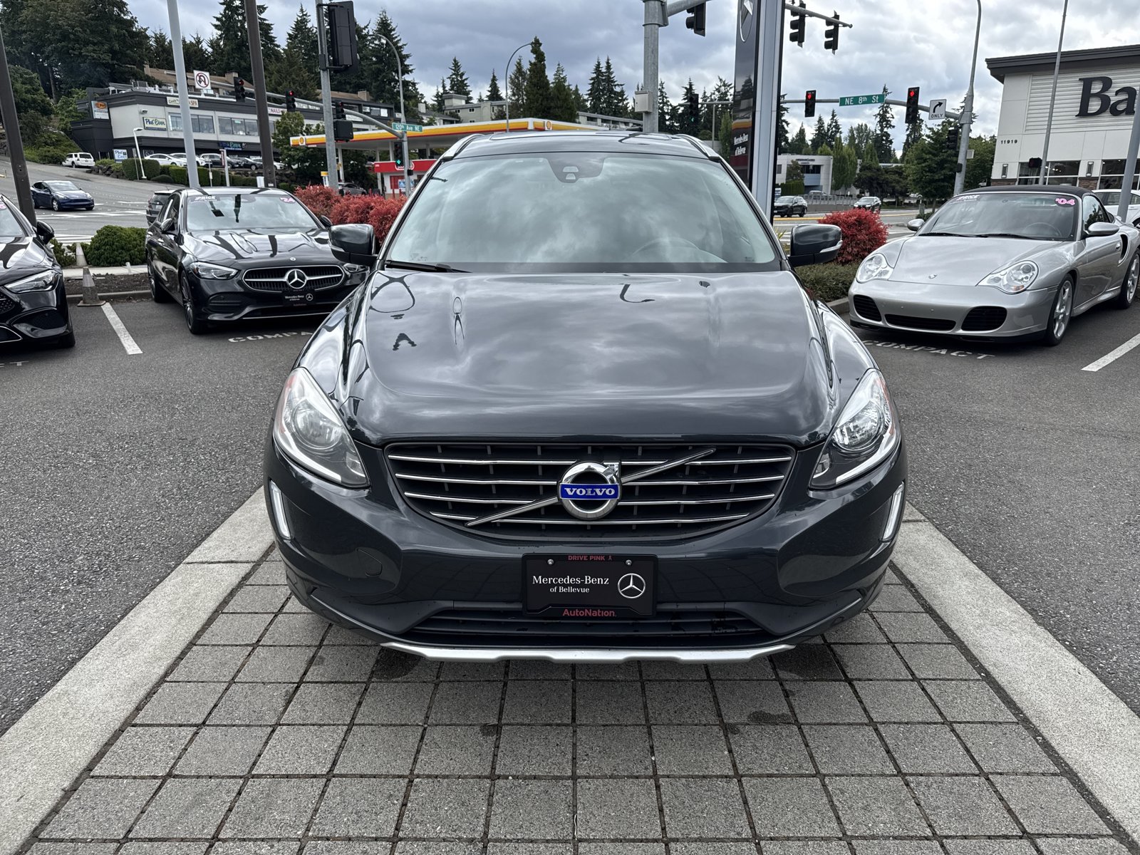 Used 2015 Volvo XC60 T6 Platinum with VIN YV4902RD6F2593012 for sale in Bellevue, WA
