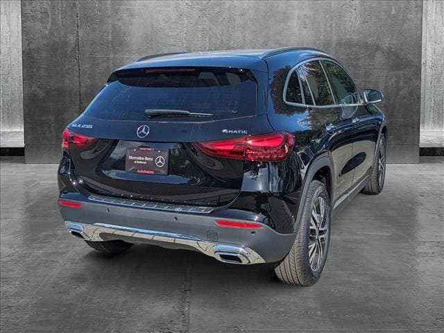 Used 2025 Mercedes-Benz GLA GLA250 with VIN W1N4N4HB6SJ643443 for sale in Bellevue, WA