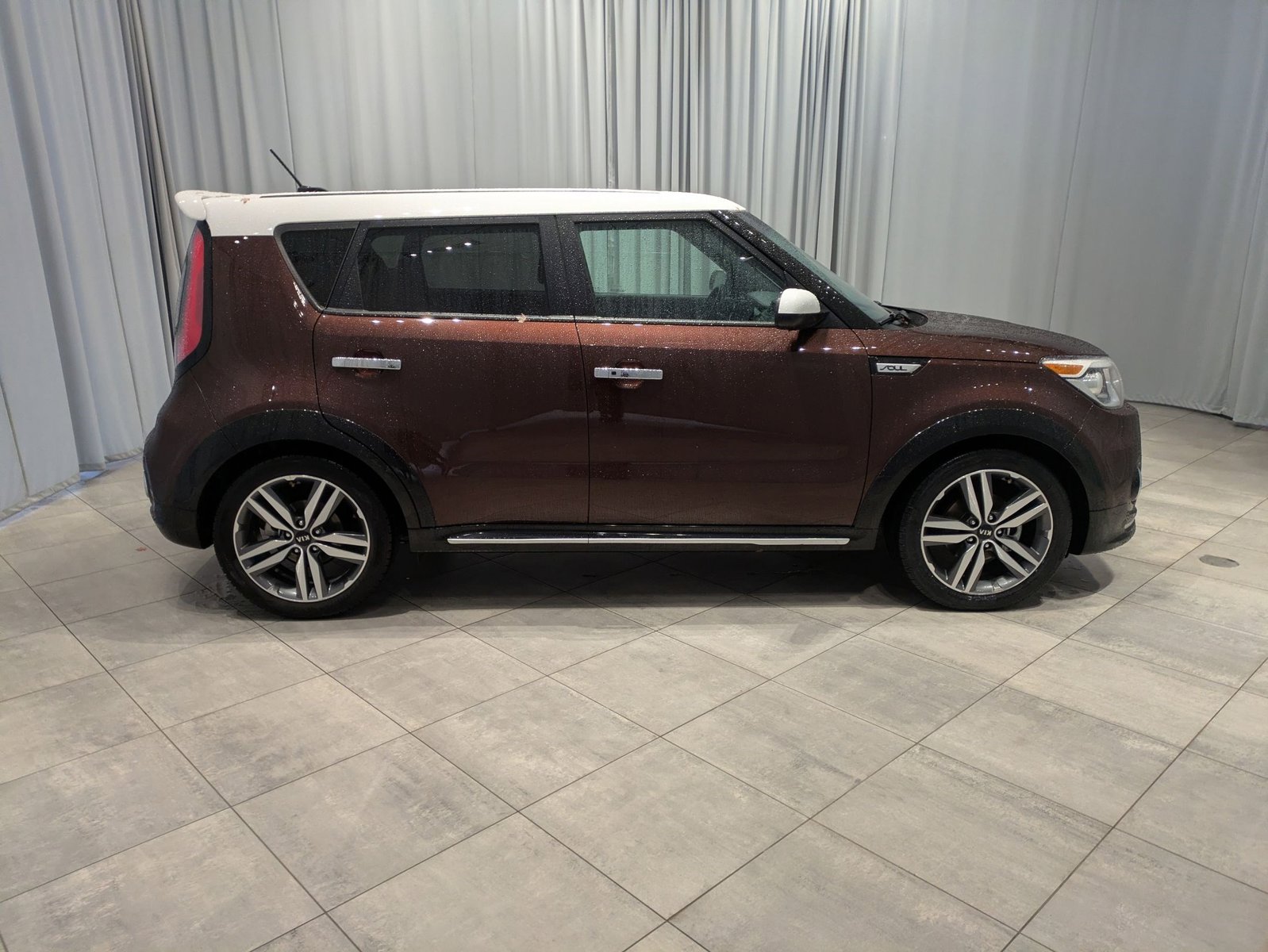 2017 Kia Soul Plus photo 4