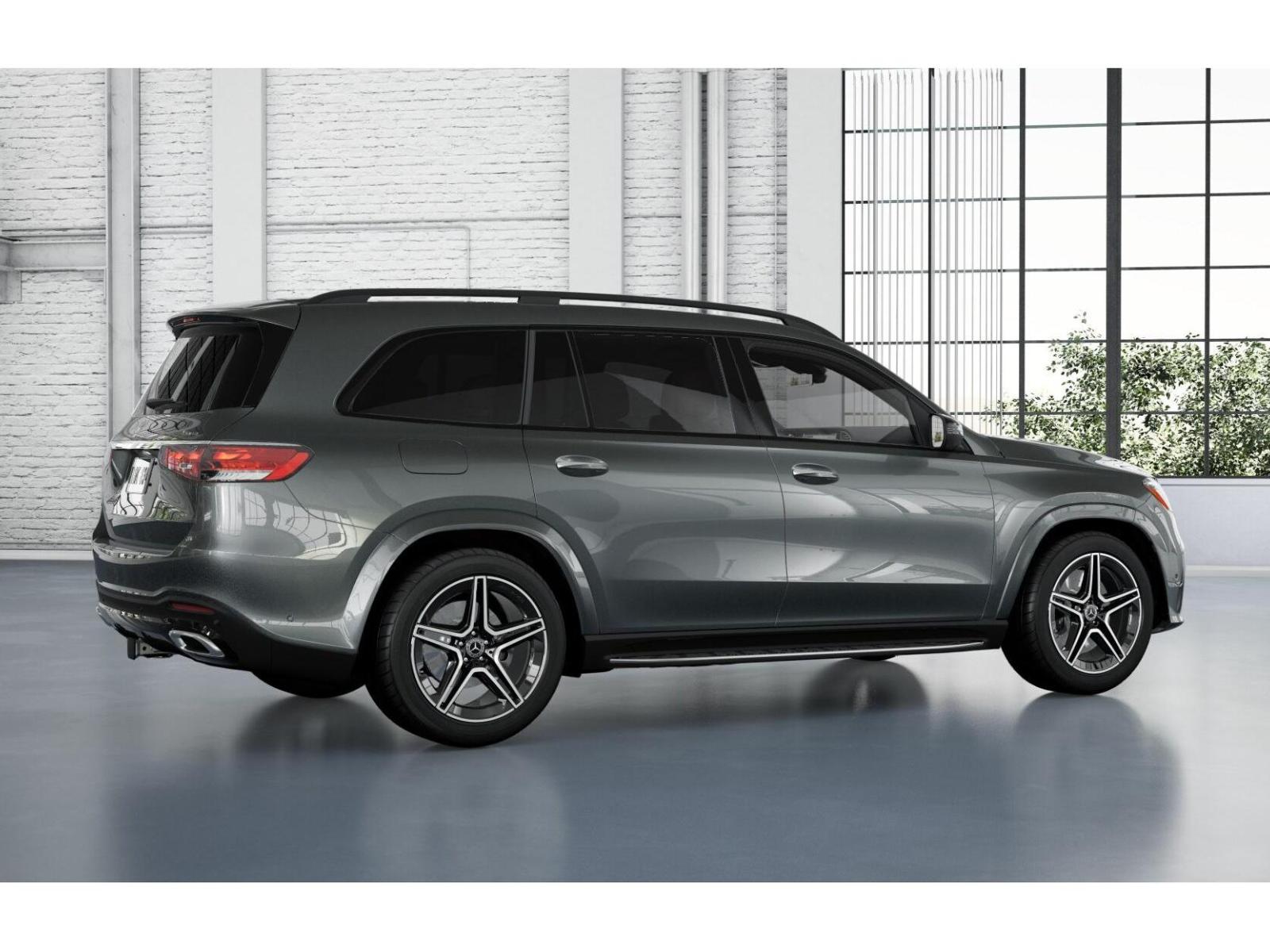 2026 Mercedes Benz GLS 450 4MATIC photo 2