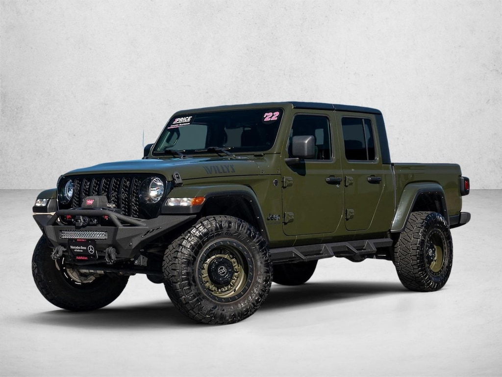 Used 2022 Jeep Gladiator Sport Truck Crew Cab