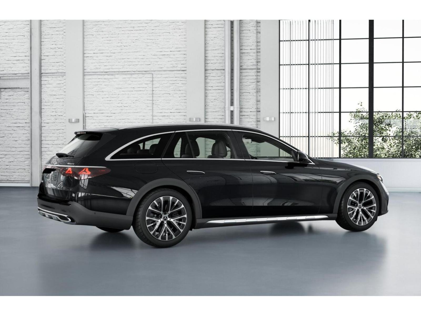 2025 Mercedes Benz E 450 4MATIC All-Terrain Wagon photo 2