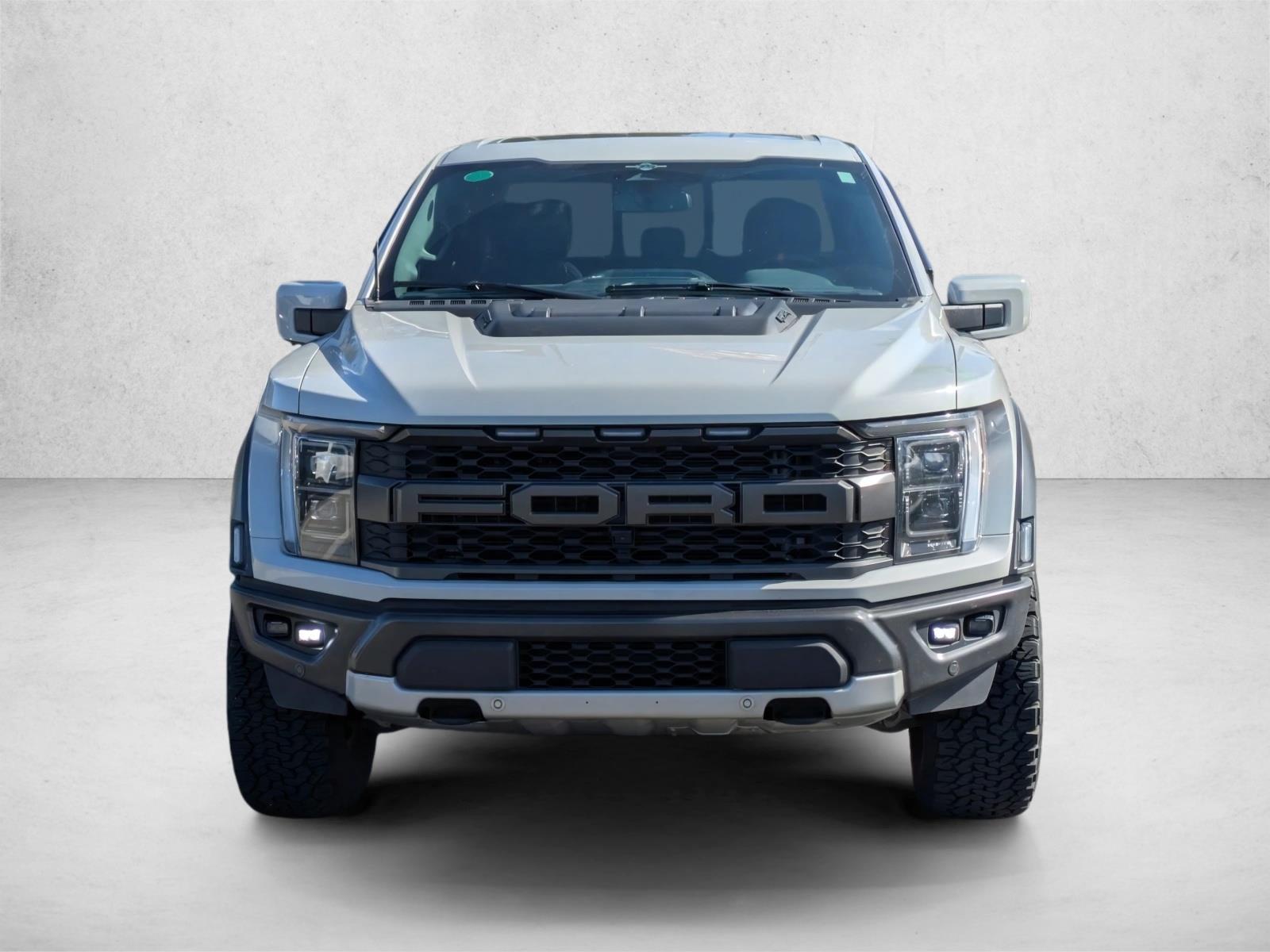 2023 Ford F-150 Raptor photo 2