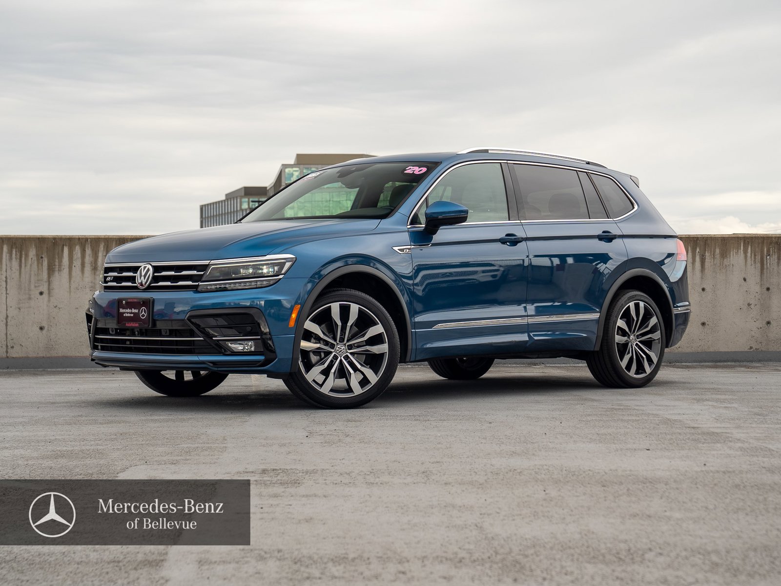 2020 Volkswagen Tiguan 2.0T SEL Premium R-Line 4Motion's photo