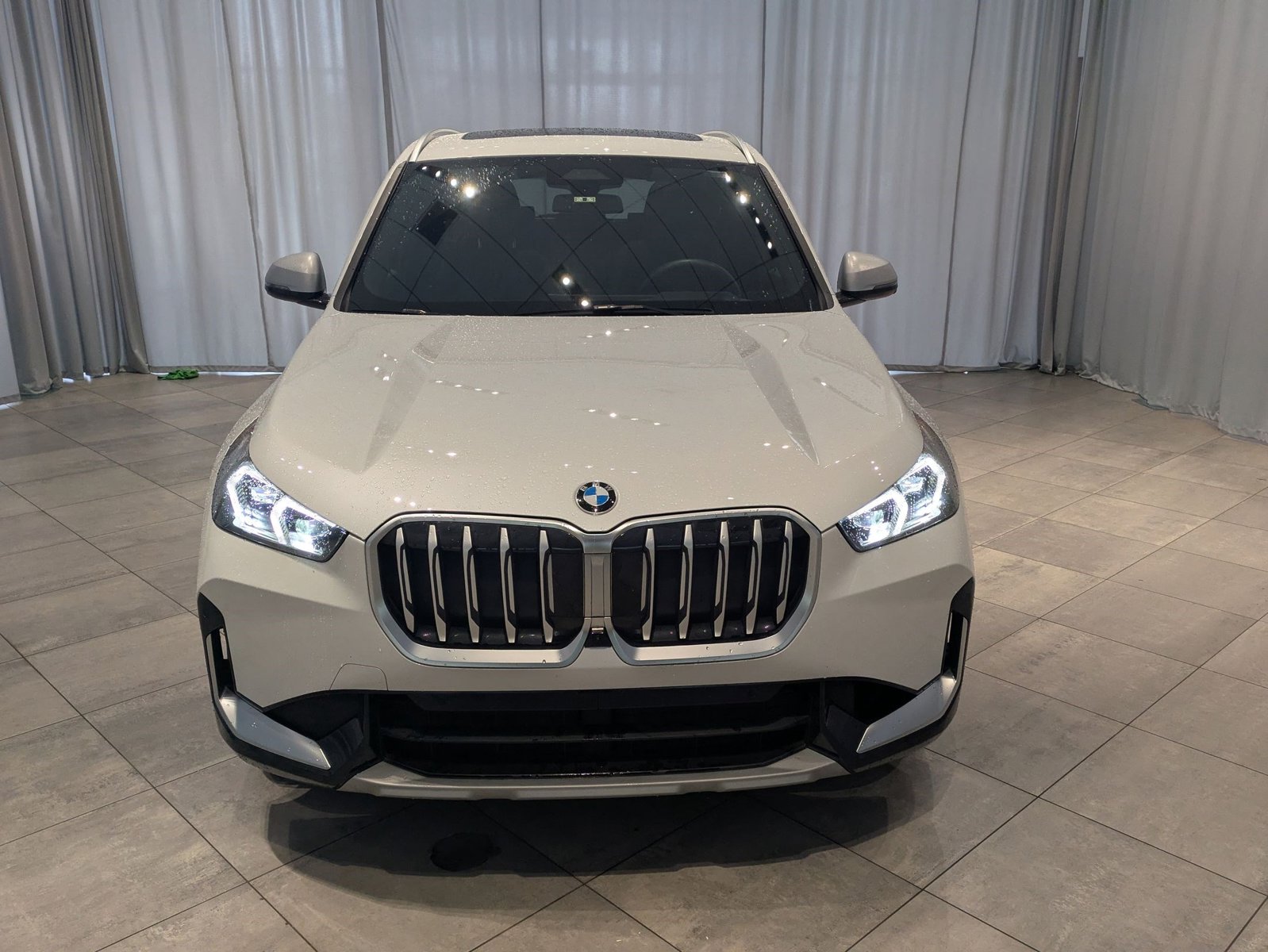2023 Bmw X1 XDrive28i photo 2