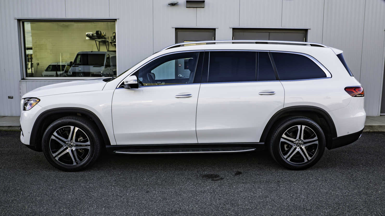 PreOwned 2022 MercedesBenz GLS 450 4MATIC® SUV in Warwick M087242A