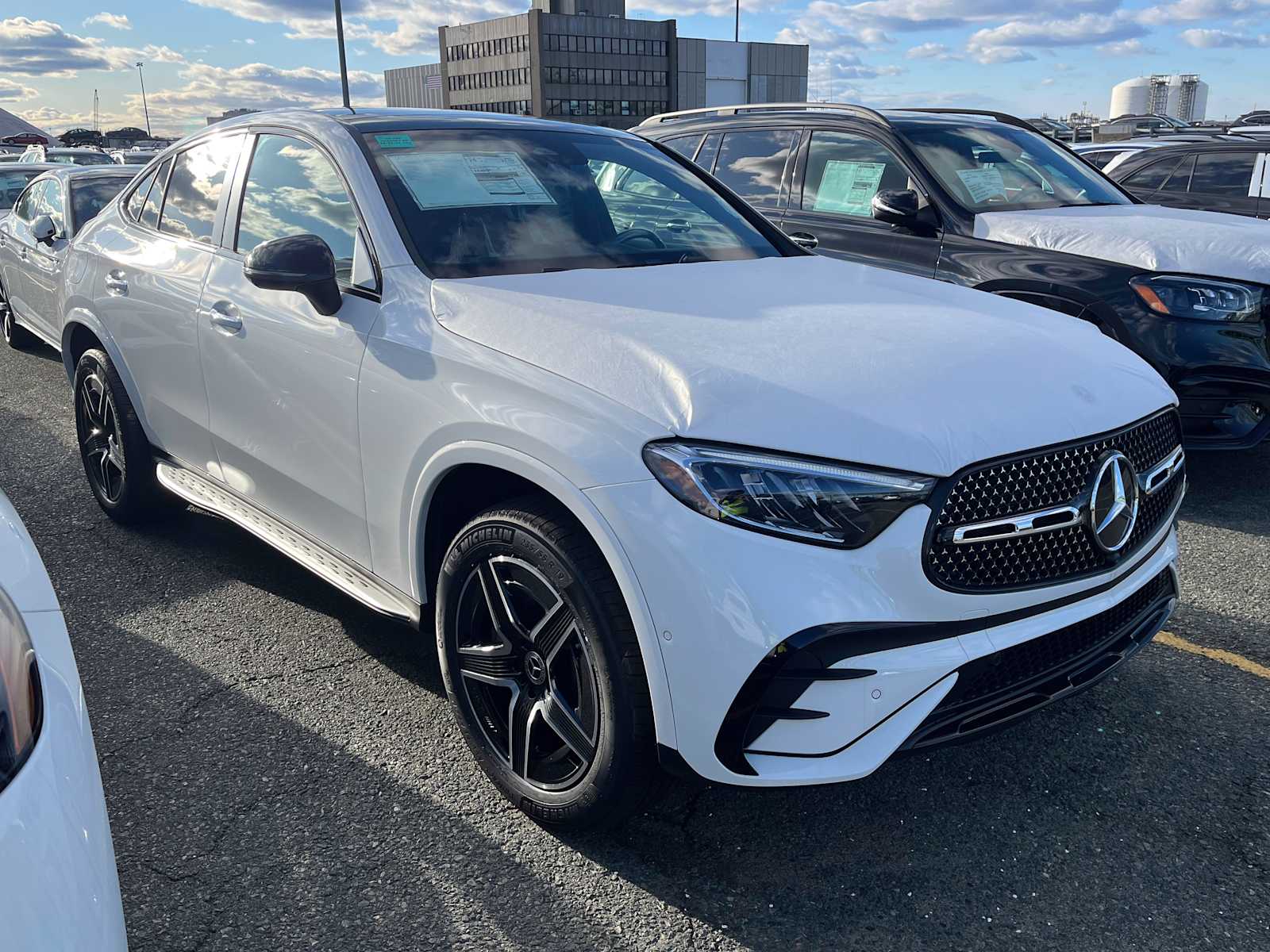 2025 Mercedes-Benz GLC 4MATIC