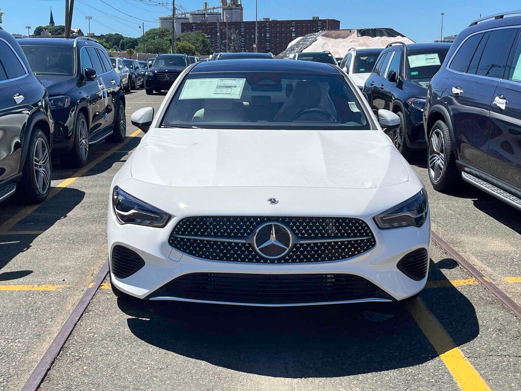 New 2025 MercedesBenz CLA 250 4MATIC Lynnfield MA VIN W1K5J4HBXSN496954