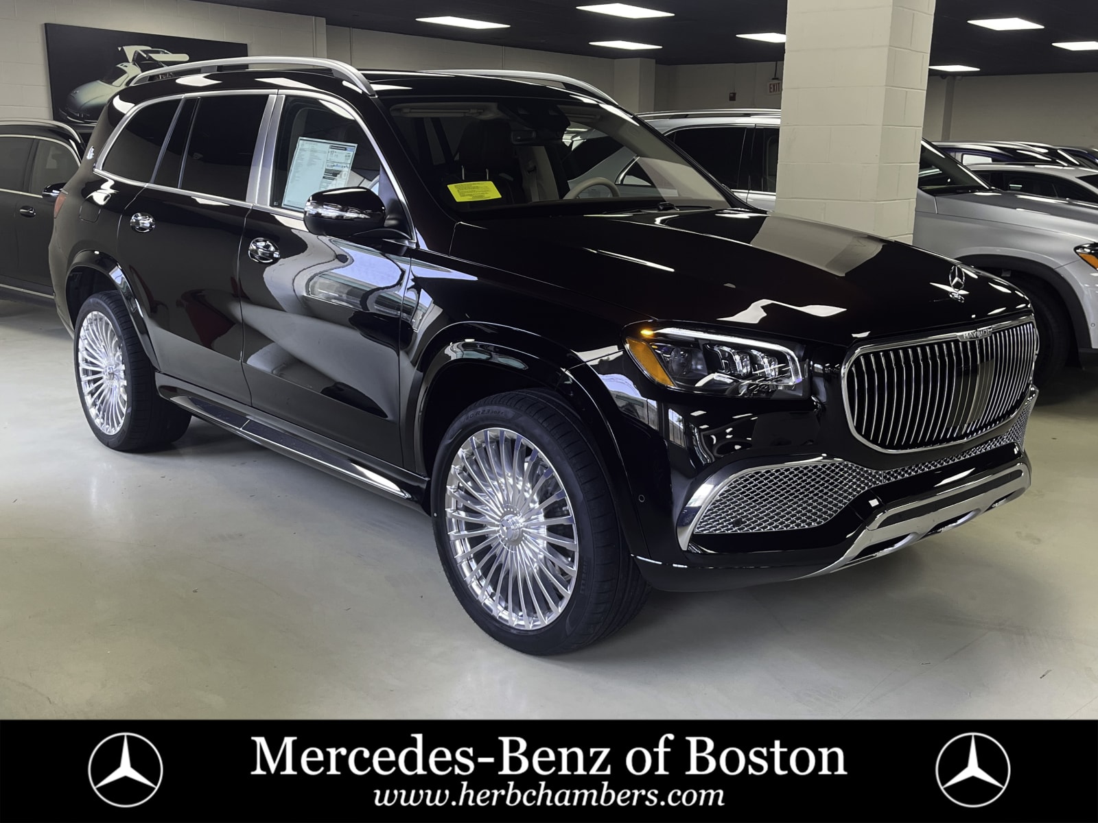 2023 Mercedes-Benz GLS 4MATIC
